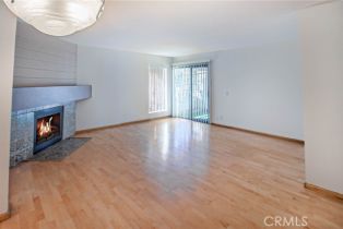 Condominium, 400 Louise st, Glendale, CA 91206 - 4