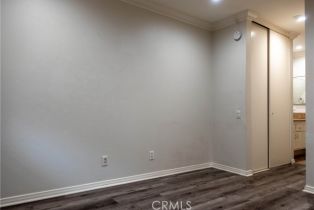 Condominium, 5460 White Oak ave, Encino, CA 91316 - 18