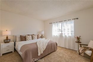 Condominium, 5403 Newcastle ave, Encino, CA 91316 - 14