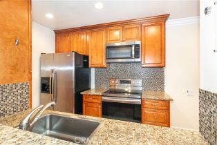 Condominium, 5460 White Oak ave, Encino, CA 91316 - 4