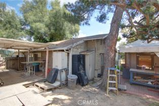 Single Family Residence, 23314 Raymond st, Chatsworth, CA 91311 - 2