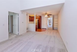 Condominium, 21400 Burbank blvd, Woodland Hills, CA 91367 - 2