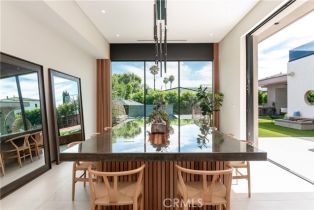 Single Family Residence, 13340 Chandler blvd, Sherman Oaks, CA 91401 - 14