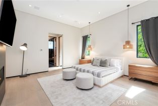 Single Family Residence, 13340 Chandler blvd, Sherman Oaks, CA 91401 - 32