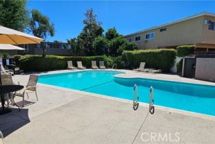 Condominium, 18134 Killion st, Tarzana, CA 91356 - 11