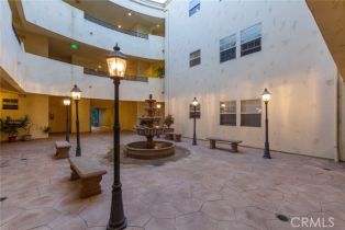 Condominium, 12407 Moorpark st, Studio City, CA 91604 - 3