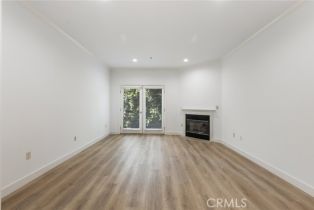 Condominium, 12407 Moorpark st, Studio City, CA 91604 - 8