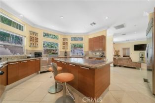 Single Family Residence, 3946 Knobhill dr, Sherman Oaks, CA 91423 - 18