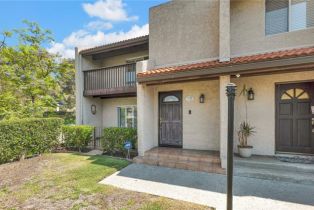 Condominium, 7775 Via Rosa Maria, Burbank, CA  Burbank, CA 91504