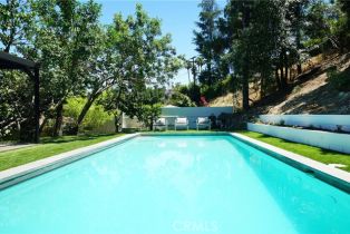 Single Family Residence, 18116 Rancho st, Tarzana, CA 91356 - 10