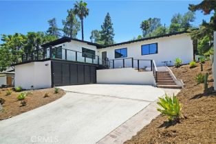 Single Family Residence, 18116 Rancho st, Tarzana, CA 91356 - 2