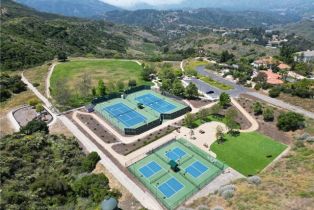 Single Family Residence, 24030 Alder pl, Calabasas, CA 91302 - 8