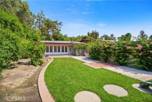 Single Family Residence, 24650 Park Miramar, Calabasas, CA 91302 - 51