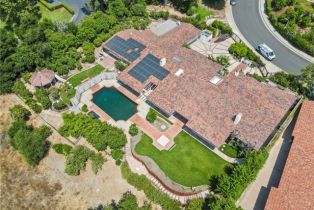 Single Family Residence, 24650 Park Miramar, Calabasas, CA 91302 - 53