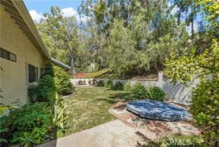 Single Family Residence, 22755 Dale ct, Chatsworth, CA 91311 - 45