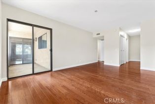 Condominium, 4700 Natick ave, Sherman Oaks, CA 91403 - 18