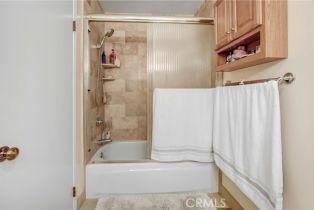 Condominium, 7702 Via Napoli, Burbank, CA 91504 - 15