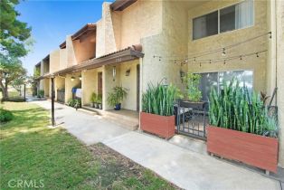 Condominium, 7702 Via Napoli, Burbank, CA 91504 - 3