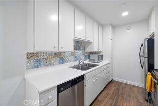 Condominium, 5320 Zelzah ave, Encino, CA 91316 - 12