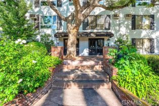 Condominium, 1222  N Olive DR, CA  , CA 90069