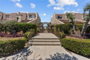 Townhouse, 18417 Collins st, Tarzana, CA 91356 - 2