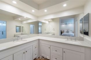 Single Family Residence, 22664 Jameson dr, Calabasas, CA 91302 - 33