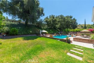 Single Family Residence, 22664 Jameson dr, Calabasas, CA 91302 - 37