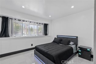 Single Family Residence, 12293 Woodley ave, Granada Hills, CA 91344 - 35