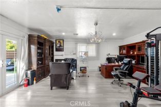 Single Family Residence, 12293 Woodley ave, Granada Hills, CA 91344 - 36