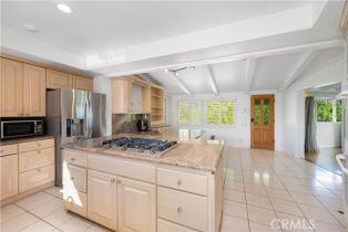 Single Family Residence, 4033 Cody rd, Sherman Oaks, CA 91403 - 24