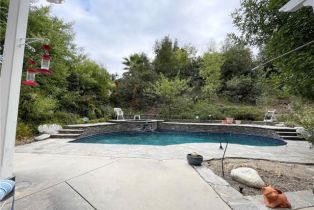 Single Family Residence, 18500 Saint Moritz dr, Tarzana, CA 91356 - 28