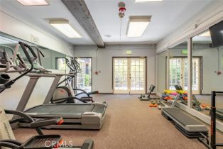 Condominium, 22100 Burbank blvd, Woodland Hills, CA 91367 - 26