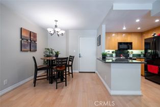 Condominium, 22100 Burbank blvd, Woodland Hills, CA 91367 - 3