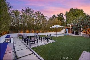 Single Family Residence, 16301 Meadowridge rd, Encino, CA 91436 - 2