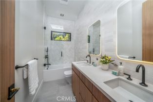 Single Family Residence, 13463 Chandler blvd, Sherman Oaks, CA 91401 - 17