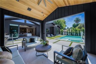 Single Family Residence, 13463 Chandler blvd, Sherman Oaks, CA 91401 - 39