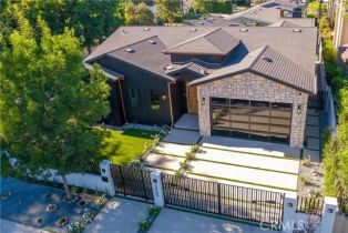 Single Family Residence, 13463 Chandler blvd, Sherman Oaks, CA 91401 - 4