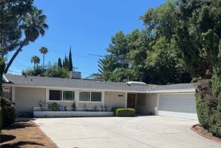 Single Family Residence, 20872 Collins ST, Woodland Hills, CA  Woodland Hills, CA 91367