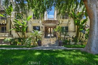 Condominium, 4128 Whitsett AVE, Studio City, CA  Studio City, CA 91604