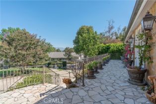 Single Family Residence, 4266 Valley Meadow rd, Encino, CA 91436 - 4