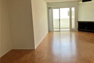 Apartment, 1033 3rd st, Santa Monica, CA 90403 - 4