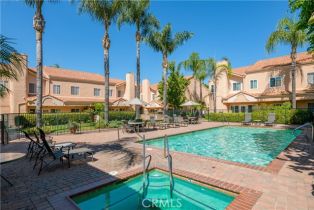 Condominium, 5200 White Oak ave, Encino, CA 91316 - 31