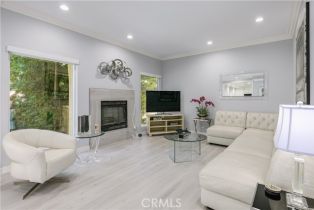 Condominium, 5200 White Oak ave, Encino, CA 91316 - 6