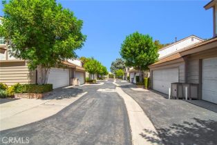 Condominium, 18319 Collins st, Tarzana, CA 91356 - 26