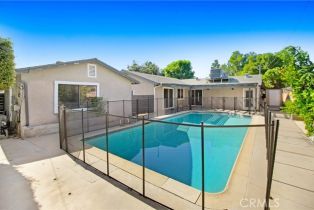 Single Family Residence, 17131 Donmetz st, Granada Hills, CA 91344 - 18