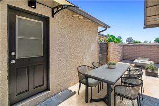 Single Family Residence, 17131 Donmetz st, Granada Hills, CA 91344 - 20