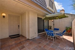 Condominium, 18417 Collins st, Tarzana, CA 91356 - 7