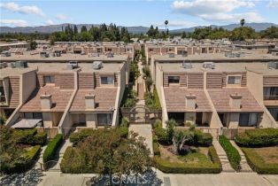 Condominium, 18417 Collins ST, CA  , CA 91356