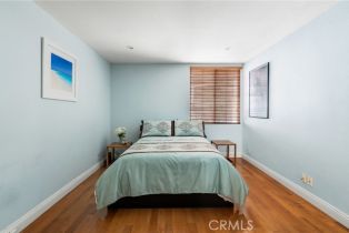 Condominium, 5050 Coldwater Canyon ave, Sherman Oaks, CA 91423 - 21