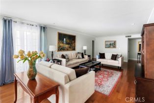 Condominium, 5050 Coldwater Canyon AVE, Sherman Oaks, CA  Sherman Oaks, CA 91423